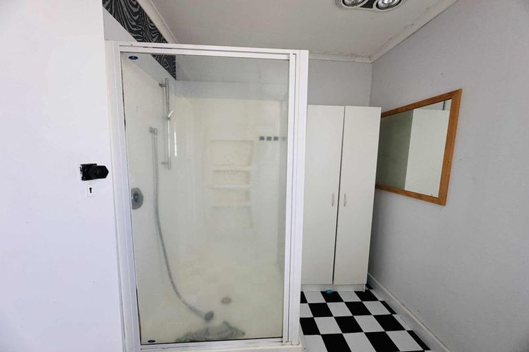 Photo of property in 48 Tweed Street, Roslyn, Palmerston North, 4414