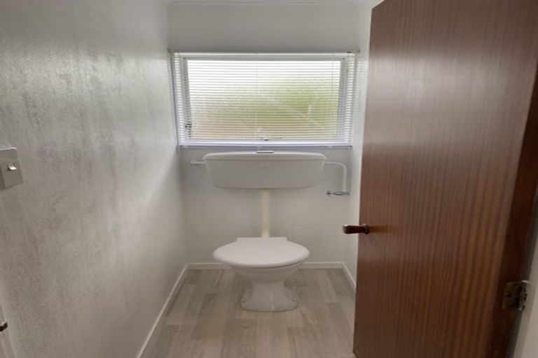 Photo of property in 50c Braid Road, St Andrews, Hamilton, 3200