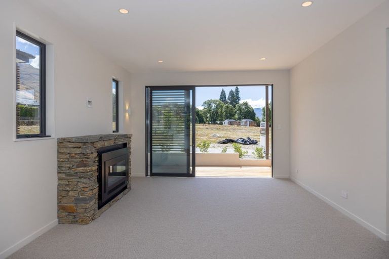 Photo of property in 7 Horrell Lane, Wanaka, 9305