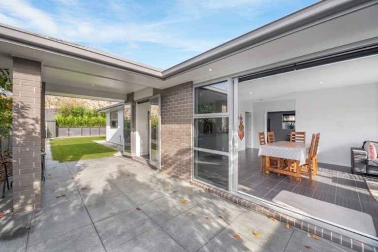 Photo of property in 13 Vantage Place, Flagstaff, Hamilton, 3210