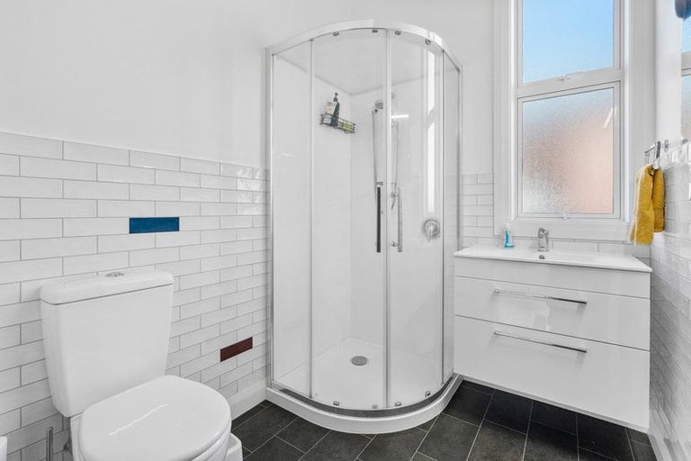 Photo of property in 265 Macandrew Road, Forbury, Dunedin, 9012