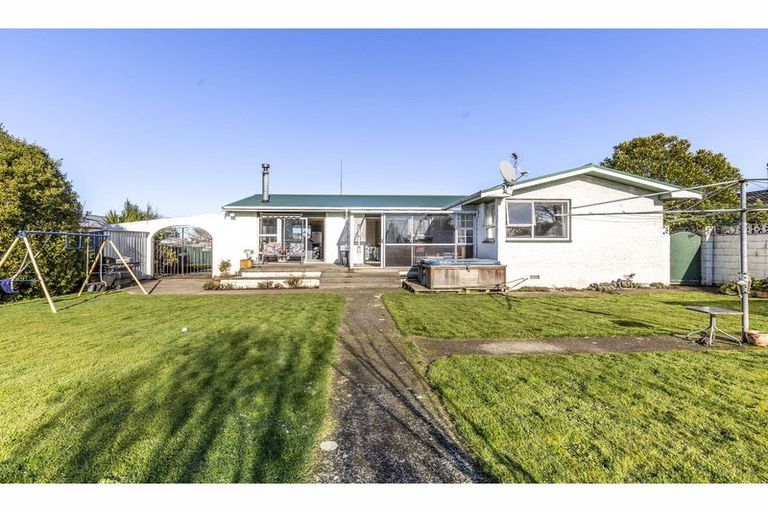 Photo of property in 9 Collean Street, Wallacetown, 9816