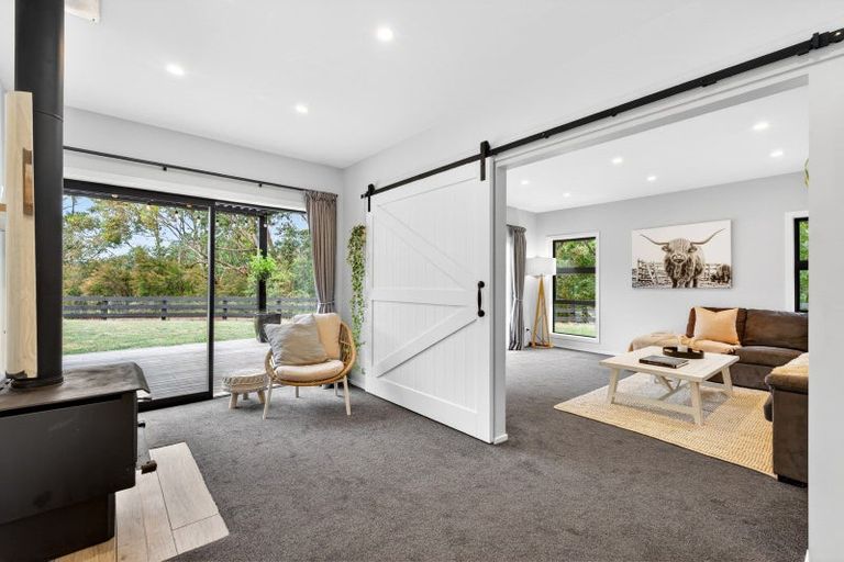 Photo of property in 86 Seafield Road, Eskdale, Napier, 4182