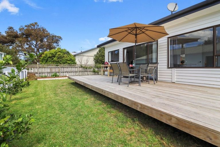 Photo of property in 3 Macmillan Street, Katikati, 3129