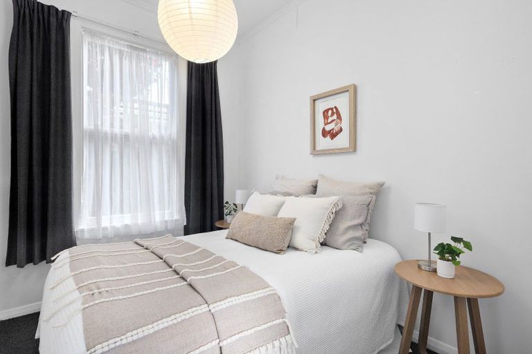 Photo of property in 6 Doctors Common, Mount Victoria, Wellington, 6011