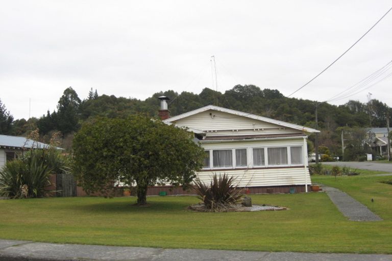 Photo of property in 21 Macdougall Avenue, Dunollie, Runanga, 7803