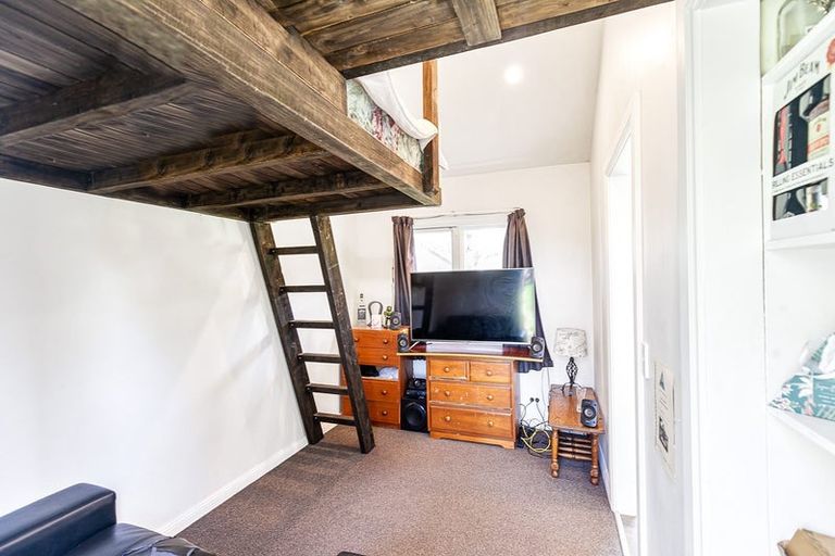 Photo of property in 1541 Dovedale Road, Thorpe, Wakefield, 7096