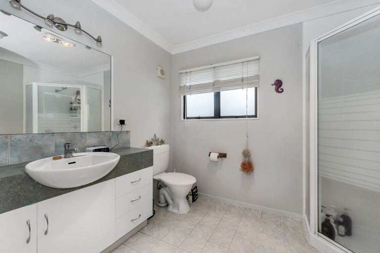 Photo of property in 24 John Webb Drive, Glenview, Hamilton, 3206