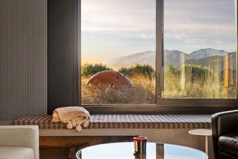 Photo of property in 5 Diamond Lane, Wanaka, 9305