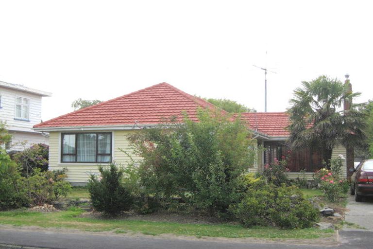 Photo of property in 203 Weston Road, St Albans, Christchurch, 8052