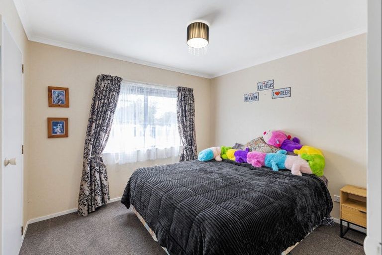 Photo of property in 20 Charles Cross Street, Longburn, Palmerston North, 4412