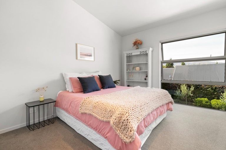 Photo of property in 41 Ferry Hill Drive, Lower Shotover, Queenstown, 9371