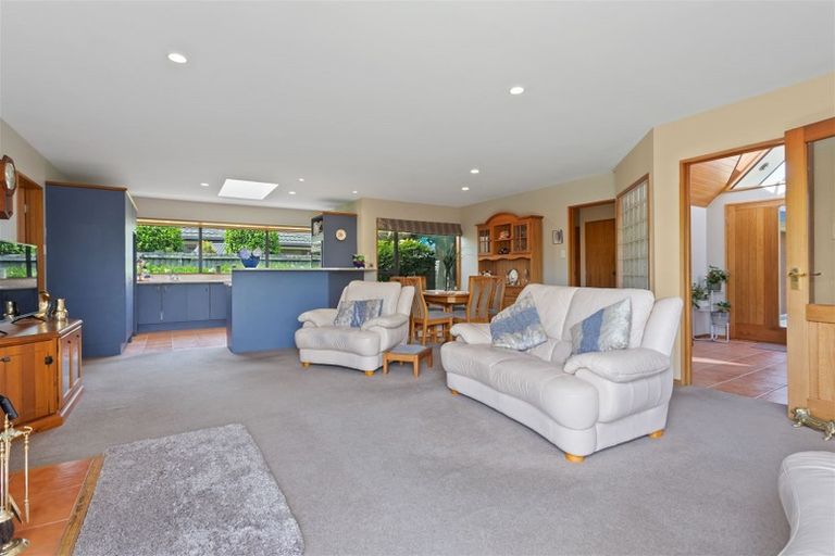 Photo of property in 4 Carmana Gardens, Rangiora, 7400