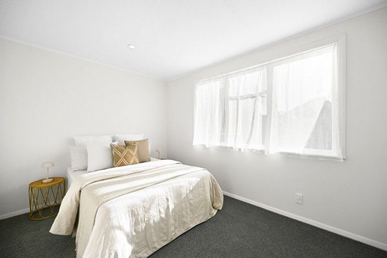 Photo of property in 32 Croall Crescent, St Andrews, Hamilton, 3200