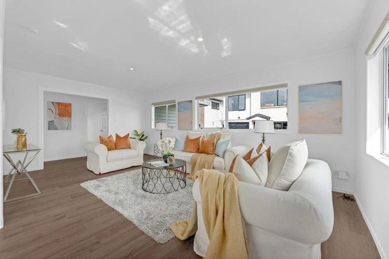 Photo of property in 115 Settlement Road, Papakura, 2110