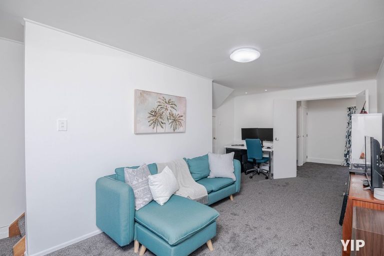Photo of property in 43 Carluke Street, Paparangi, Wellington, 6037