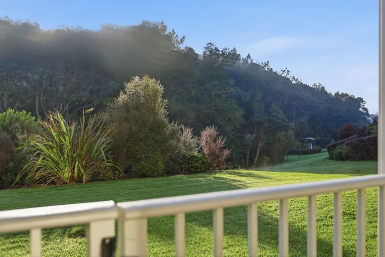 Photo of property in 122 Eaves Bush Parade, Orewa, 0931