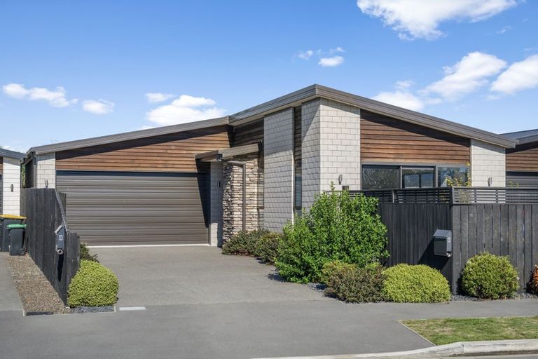 Photo of property in 6 Lussa Close, Broomfield, Christchurch, 8042