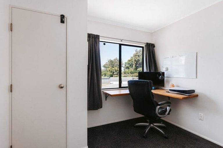 Photo of property in 74 College Road, Edgecumbe, 3120