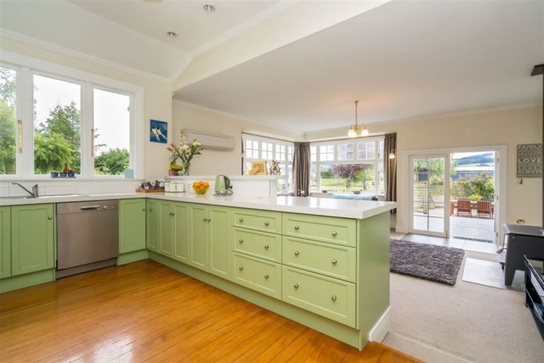 Photo of property in 62 Wingatui Road, Mosgiel, 9024