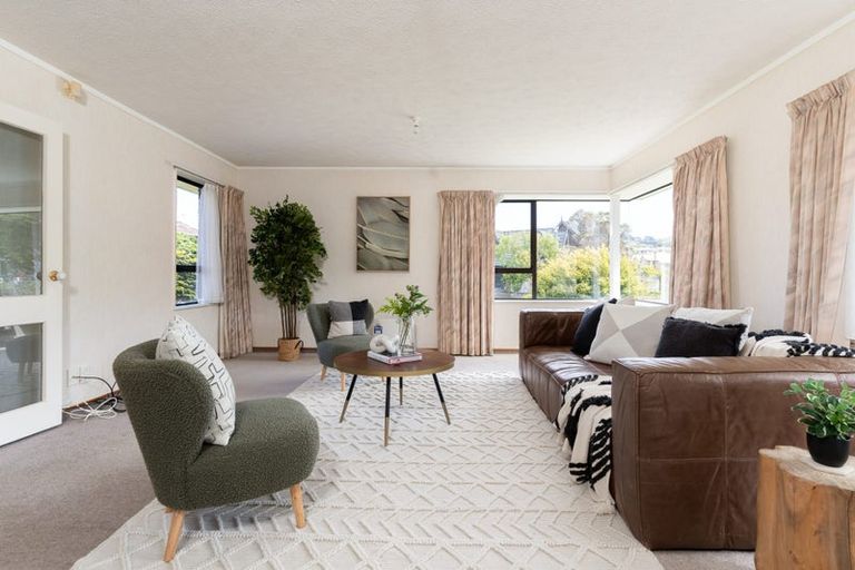 Photo of property in 46 Burbank Crescent, Churton Park, Wellington, 6037