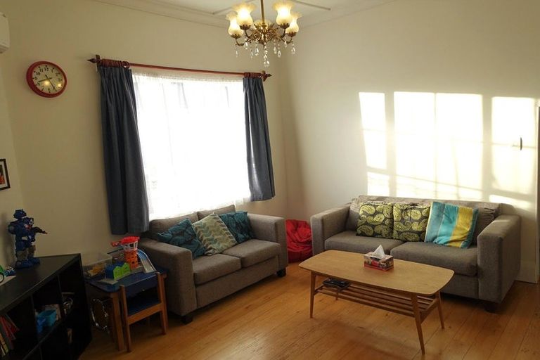 Photo of property in 1/137 Abbotts Way, Remuera, Auckland, 1050