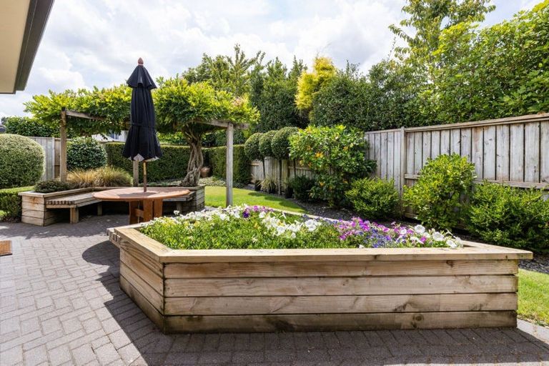 Photo of property in 22 Keswick Crescent, Huntington, Hamilton, 3210