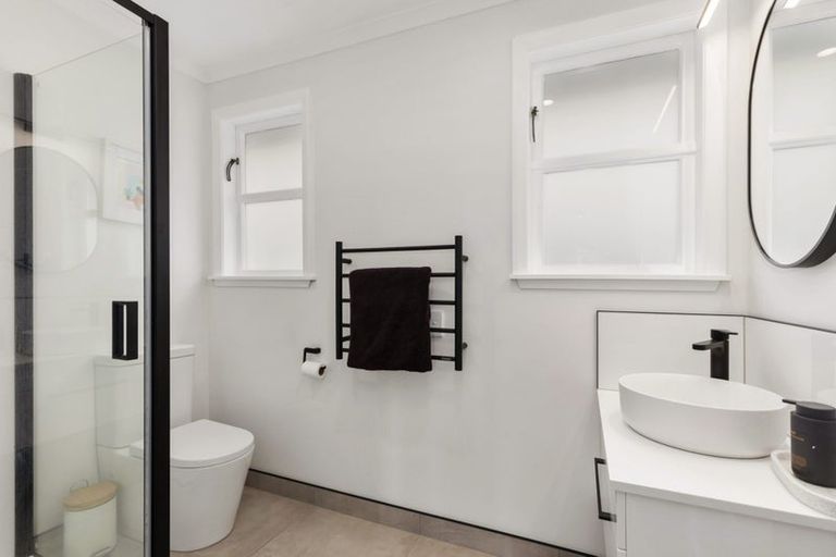 Photo of property in 5c Moonshine Road, Trentham, Upper Hutt, 5018