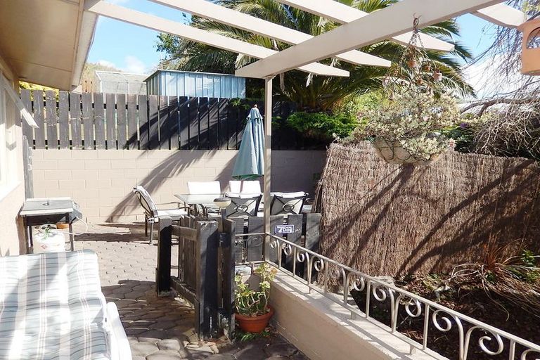 Photo of property in 30 Don Street, Oamaru North, Oamaru, 9400