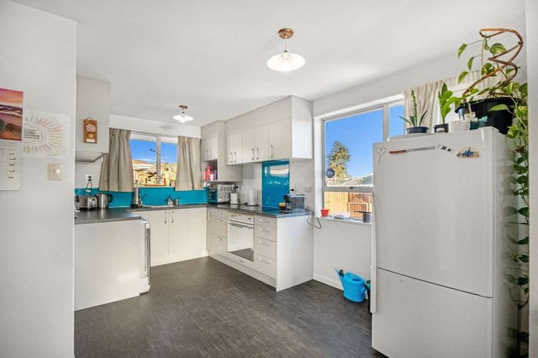 Photo of property in 2/90 Queenspark Drive, Parklands, Christchurch, 8083