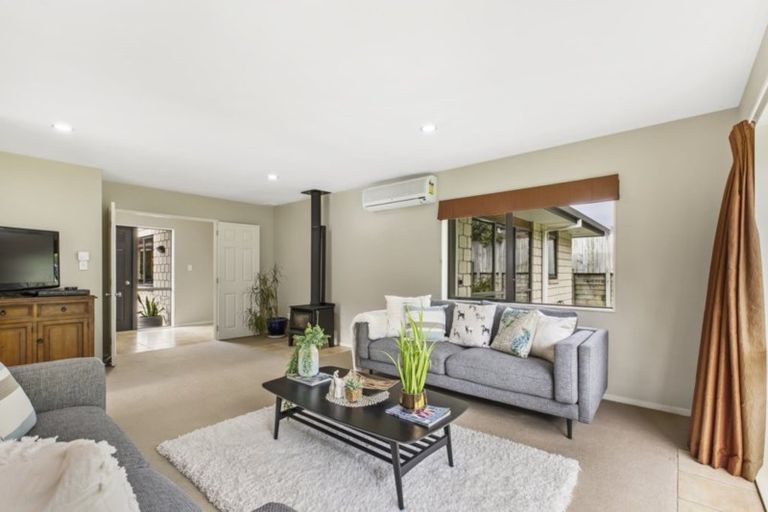 Photo of property in 77 Acornia Close, Ohauiti, Tauranga, 3112