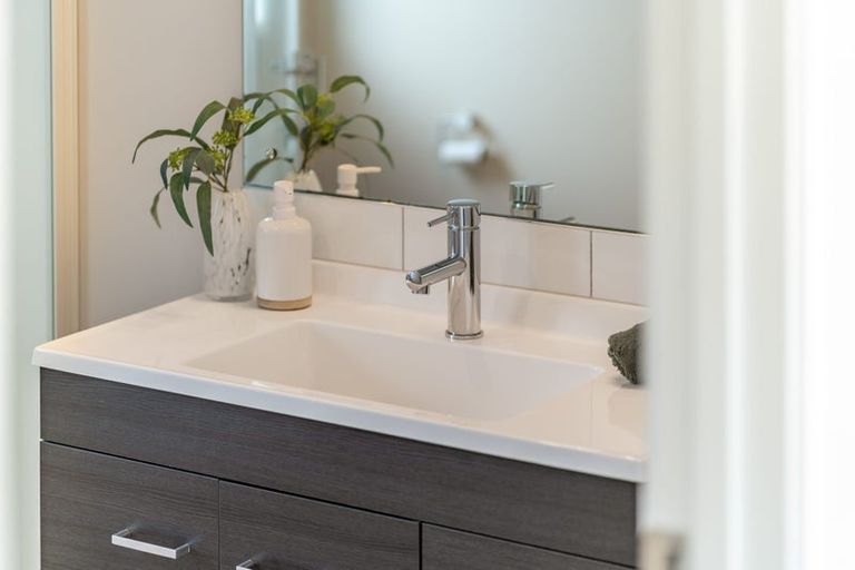 Photo of property in 19 Te Kaeaea Crescent, Wallaceville, Upper Hutt, 5018