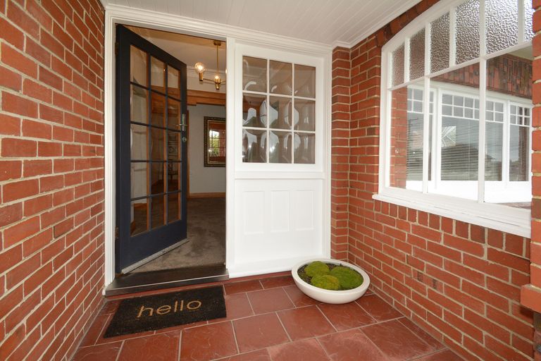 Photo of property in 89 Tomahawk Road, Andersons Bay, Dunedin, 9013