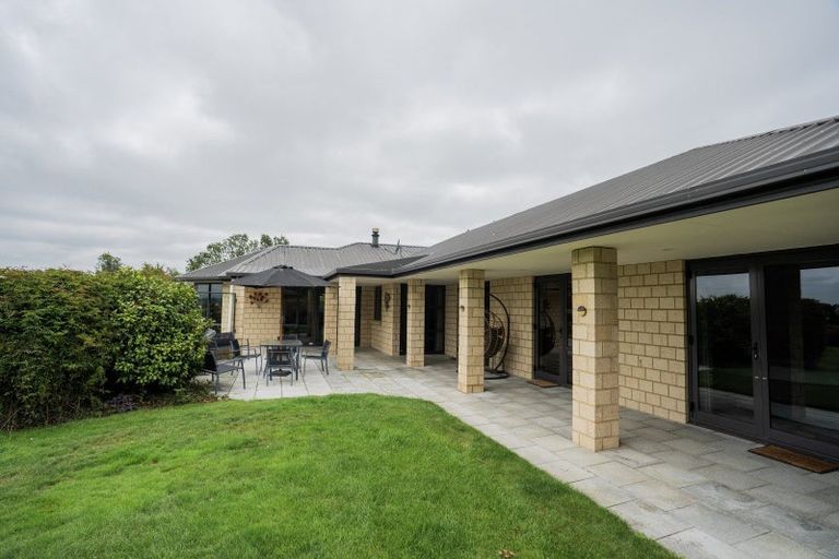 Photo of property in 108 Spur Road, Hadlow, Timaru, 7975