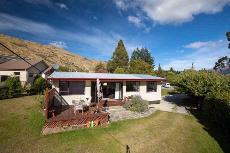 Photo of property in 37 Kent Street, Kingston, Athol, 9793