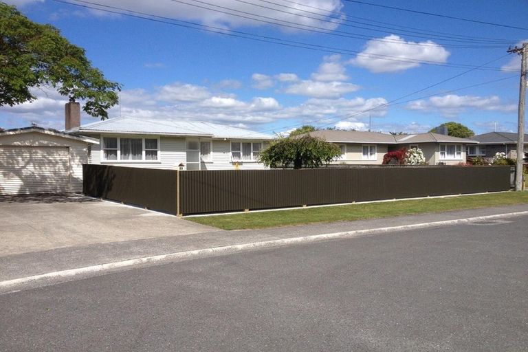 Photo of property in 23 Logan Street, Fairy Springs, Rotorua, 3015