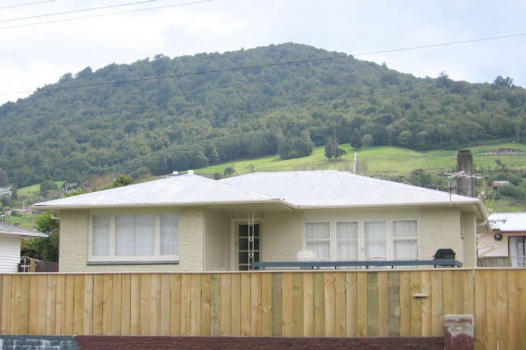 Photo of property in 24a Thomas Crescent, Western Heights, Rotorua, 3015
