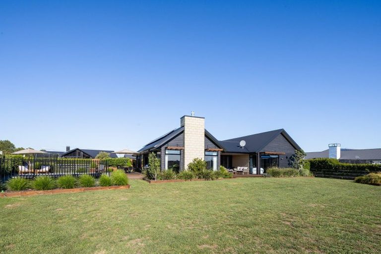 Photo of property in 24 Baxter Michael Crescent, Cambridge, 3434