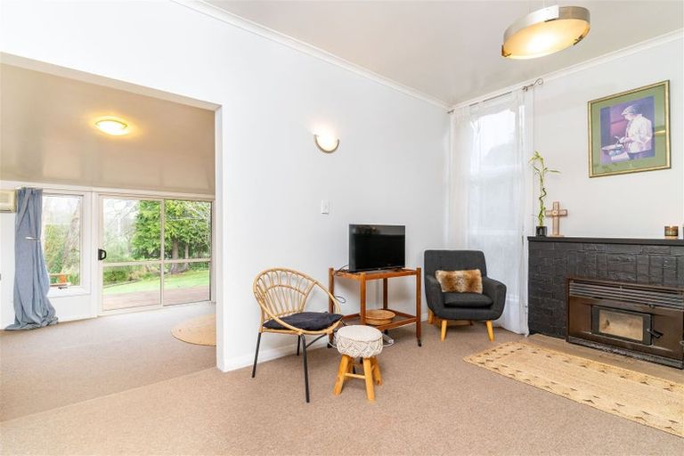 Photo of property in 16 Jones Street, Waikouaiti, 9510