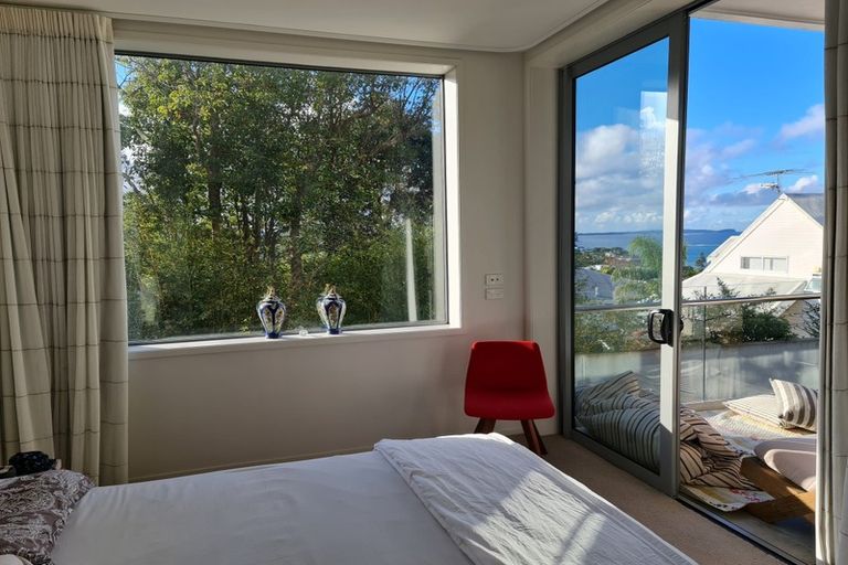 Photo of property in 203/585 Beach Road, Rothesay Bay, Auckland, 0630
