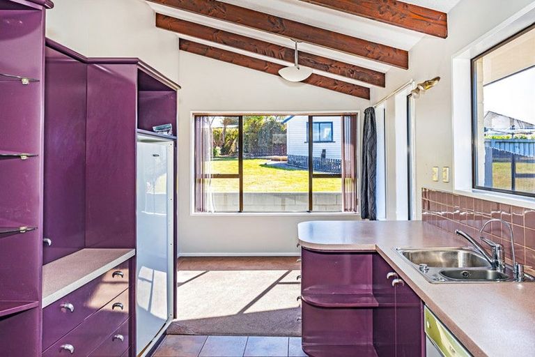 Photo of property in 9 Perth Street, South Hill, Oamaru, 9400