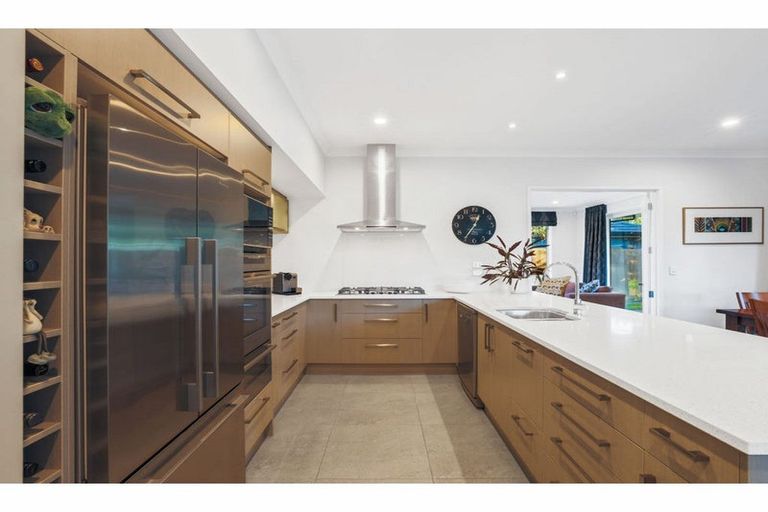 Photo of property in 24 Reka Street, Parklands, Christchurch, 8083