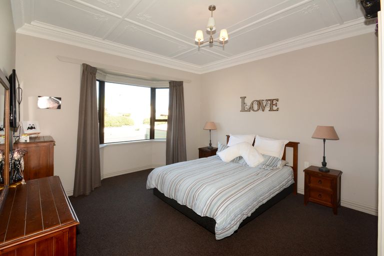 Photo of property in 156 Bay View Road, South Dunedin, Dunedin, 9012