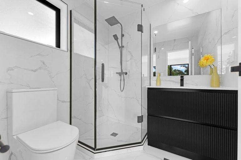 Photo of property in 16a Brandon Road, Glen Eden, Auckland, 0602