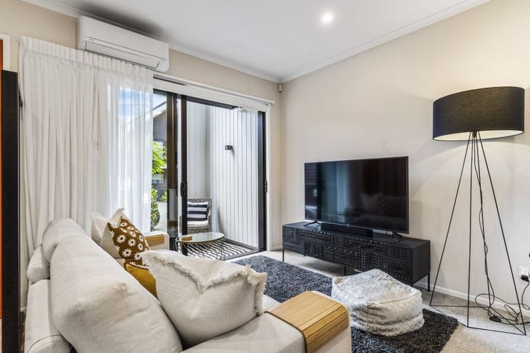 Photo of property in 62 Rangihina Road, Hobsonville, Auckland, 0616