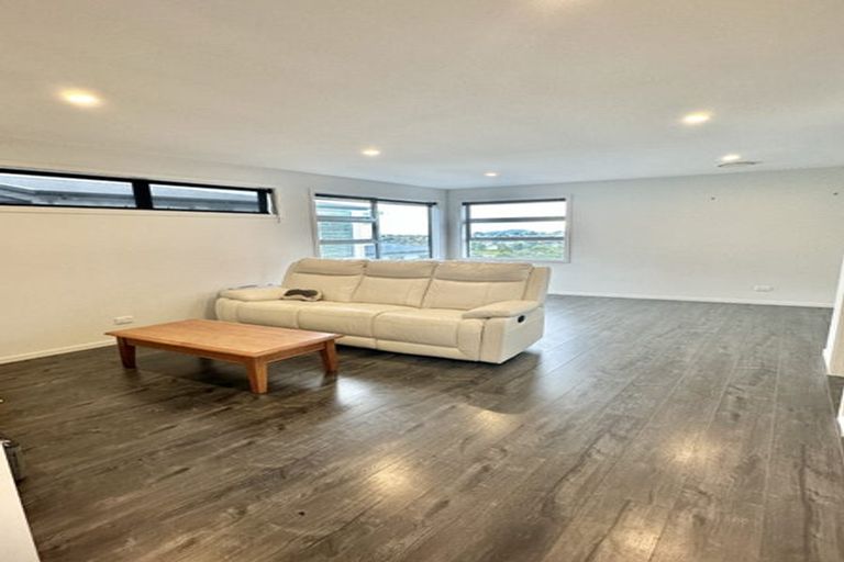 Photo of property in 68 Arran Road, Browns Bay, Auckland, 0630