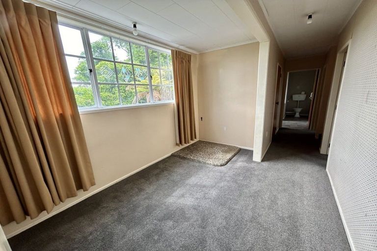 Photo of property in 8 Waikato Place, Tokoroa, 3420