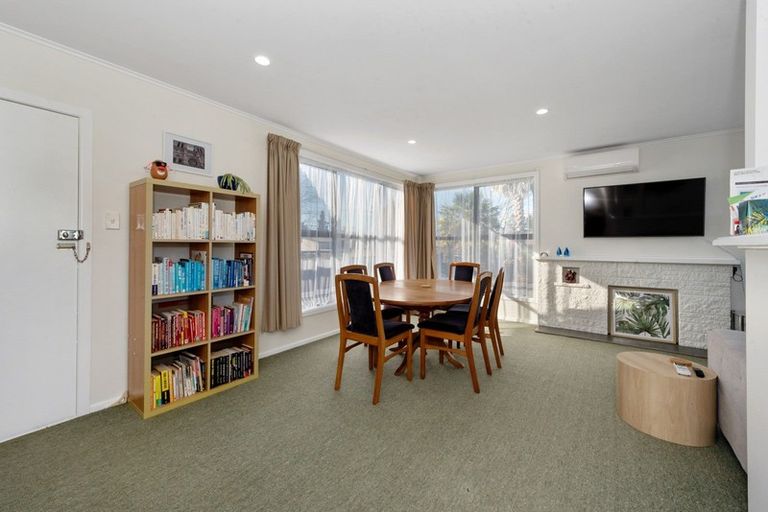 Photo of property in 43 Herbert Road, Queenwood, Hamilton, 3210