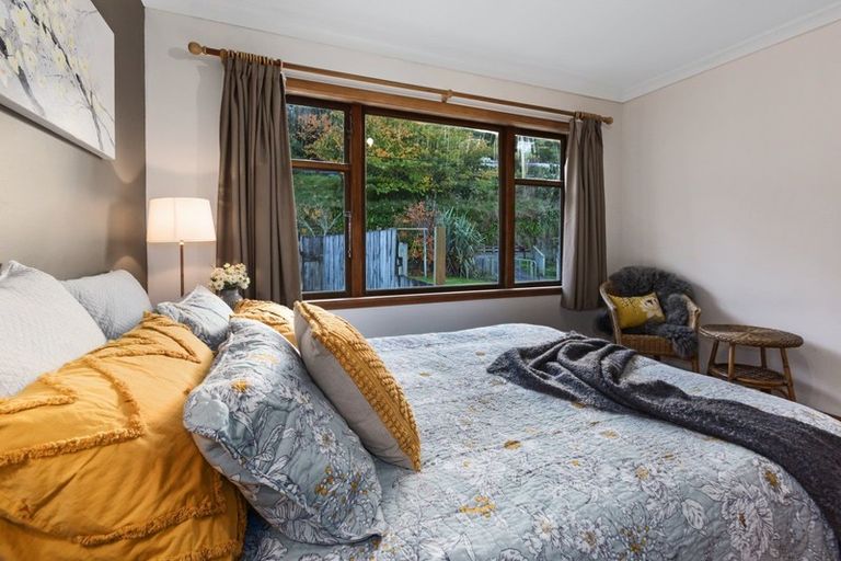 Photo of property in 312 Main Road, Tawa, Wellington, 5028