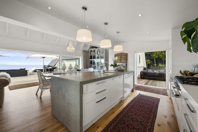 Photo of property in 66 Cory Road, Palm Beach, Waiheke Island, 1081